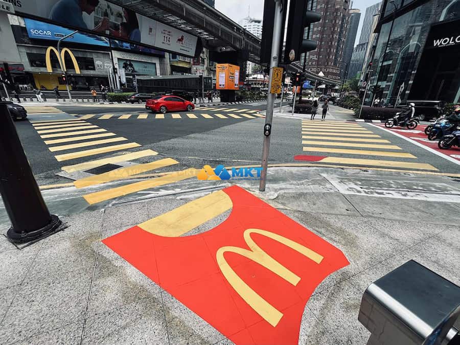 McDonald’s áp dụng chiến dịch Marketing du kích trên đường phố