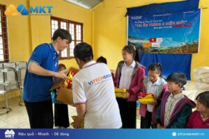Cập nhật hành trình "Chia sẻ yêu thương - Hướng tới cộng đồng" cùng MKT 9 Chia sẻ yêu thương- Hướng tới cộng đồng