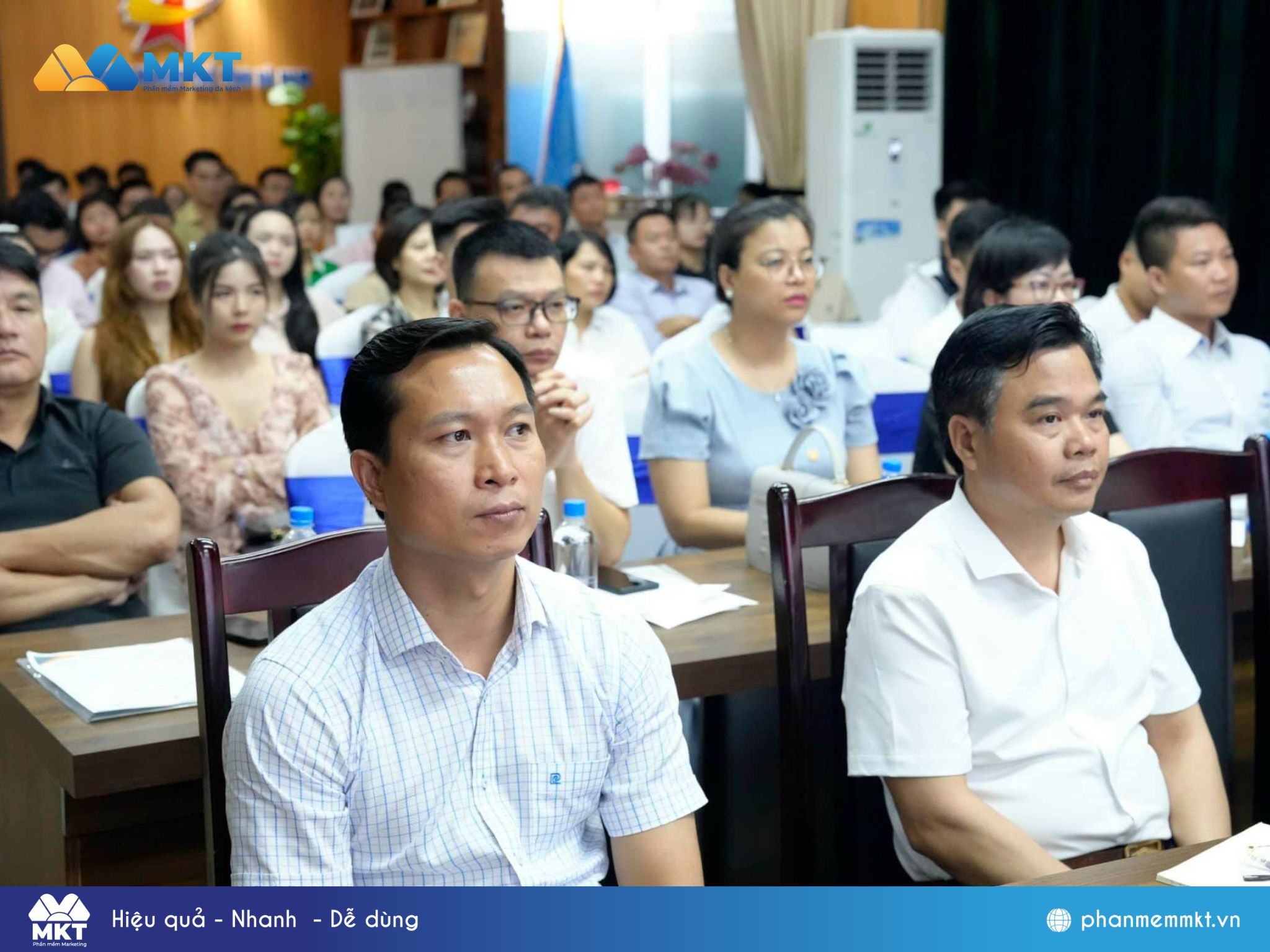 Phần mềm MKT cùng VNC BIZ và Hội Doanh nghiệp Trẻ tỉnh Hà Nam tổ chức sự kiện “Nâng cao doanh nghiệp toàn diện SMEs” tại Hà Nam 2 Hình ảnh sự kiện phần mềm MKT