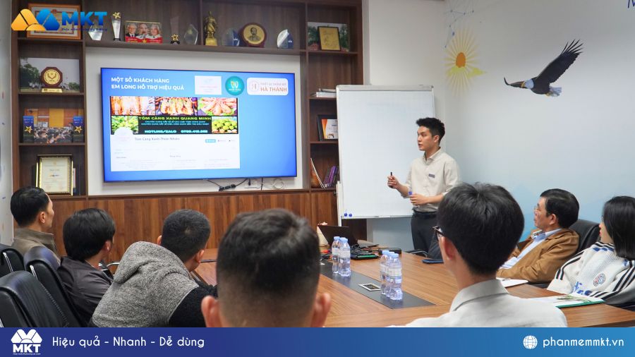 Những bài học giá trị từ Workshop “Marketing đa nền tảng - Gom traffic thành bão đơn”