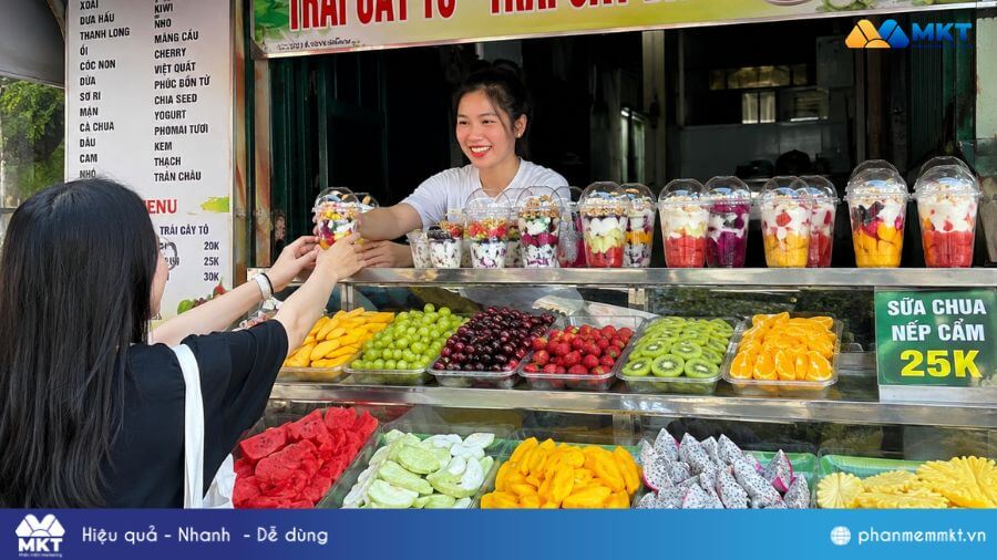 Mùa hè bán gì chạy nhất? 15+ Mặt hàng xu hướng dễ bán, nhanh ra đơn 4 Bán trái cây cắt sẵn, trái cây dầm