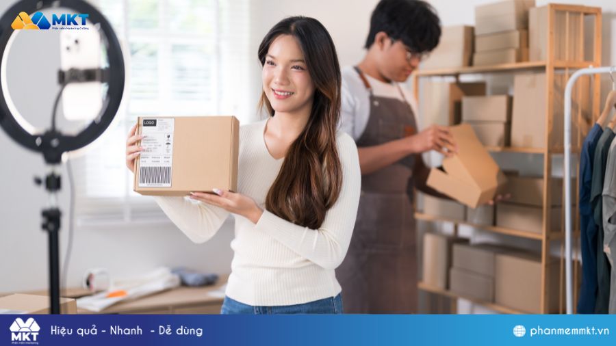 Xu hướng mua sắm Tết 2026: Xu hướng mua hàng qua livestream và mạng xã hội
