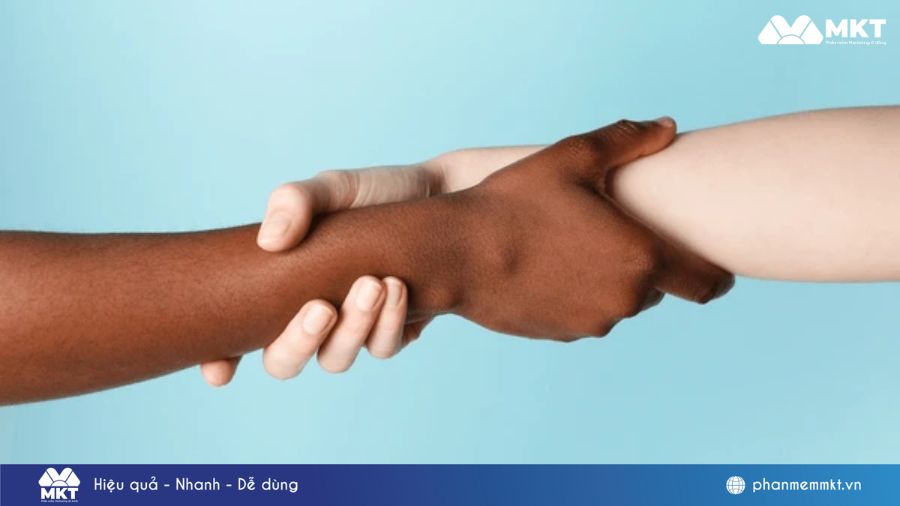 Những từ bị cấm trên TikTok như tôn giáo, màu da, vùng miền Những từ bị cấm trên TikTok