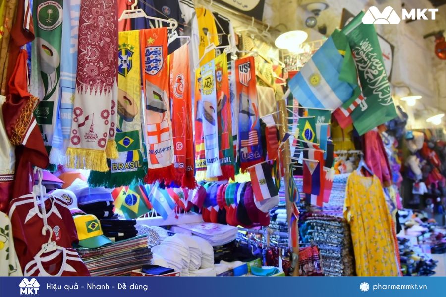 Bán đồ lưu niệm World Cup - Kinh doanh mùa World Cup hiệu quả Bán đồ lưu niệm World Cup - Kinh doanh mùa World Cup hiệu quả