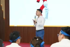 mkt tu dong